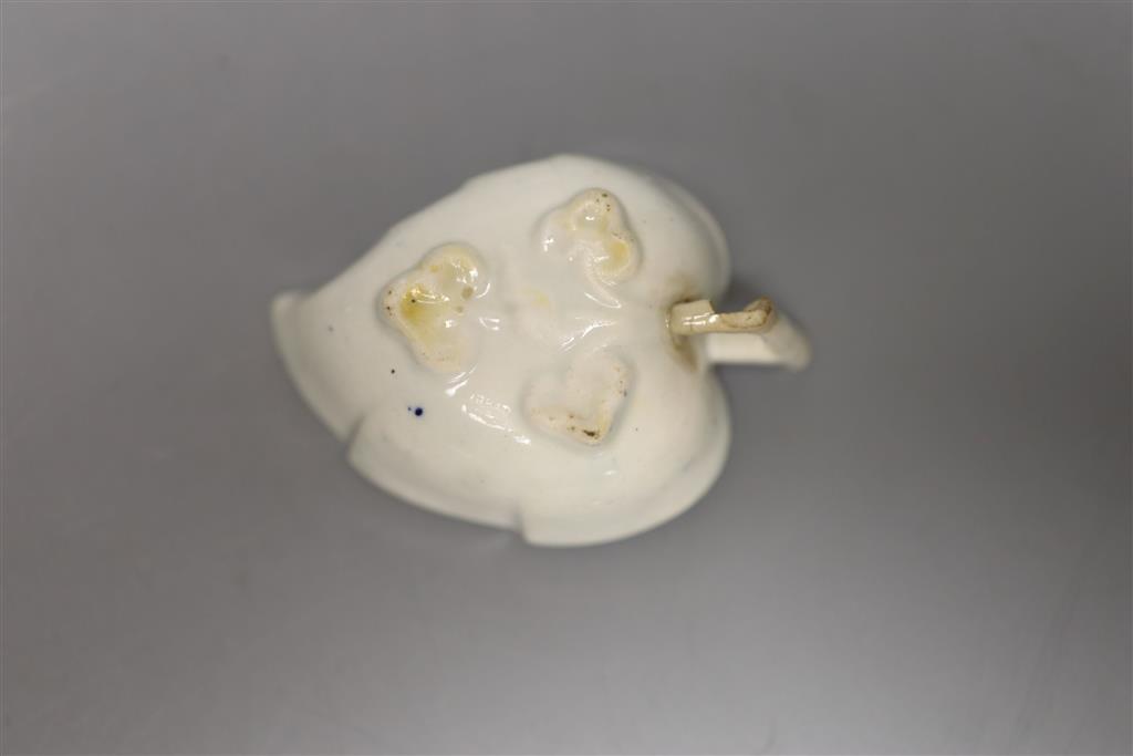 An 18th century miniature blue and white pickle leaf dish, possibly Caughley, length 17cm